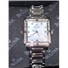 Image 2 : NEW in Box Bulova Model 96R107 wrist wtach complete with warranty & manuals