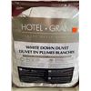 Image 2 : Hotel Grand King Size Luxury Basic Bedding - White Down Duvet
