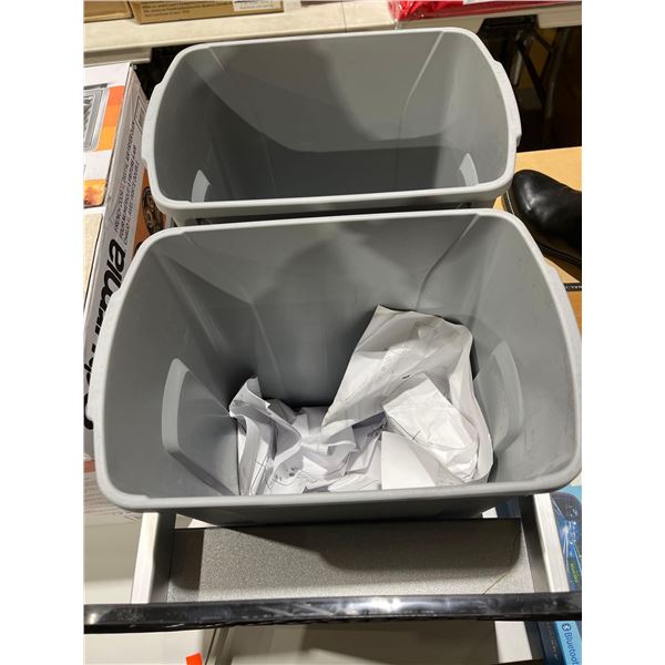 Knape & Vogt Undermount 36Qt Waste & Recycling Bin System