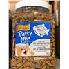Image 2 : Friskies Party Mix w/ Real Ocean Whitefish 454g x 3