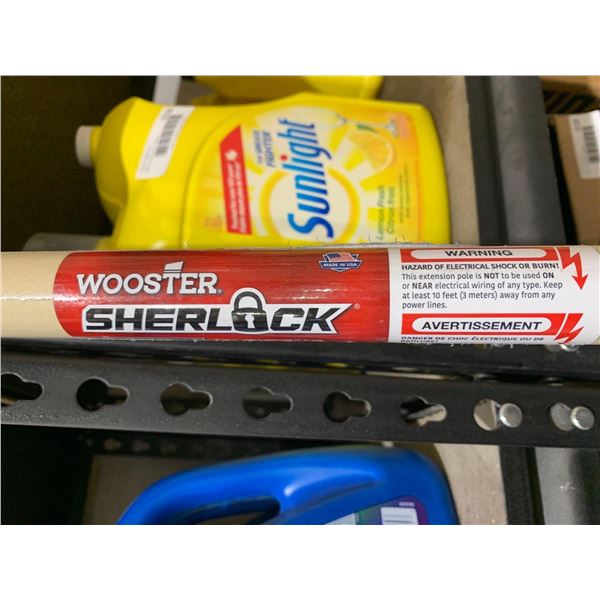 Wooster Sherlock Extension Pole 8'-16'