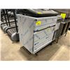 Image 2 : HOSHIZAKI IM-200BAC COMMERCIAL ICE MAKER ( STILL HAS STAINLESS STEEL COVER STICKERS )