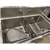 Image 2 : RELIANT STAINLESS STEEL 62"W X 24"D X 45"H COMMERCIAL 2 BAY WASH SINK WITH RINSE FAUCET