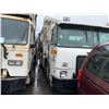 Image 2 : 2011 AUTOCAR/GARBAGE TRUCK XPEDITOR LABRIE (PACKER), 2DR, WHITE, VIN 5VCA3S7E5BH211663,