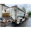 Image 3 : 2008 AUTOCAR/GARBAGE TRUCK, 2DR, WHITE, VIN 5VCH36HE08H206254,