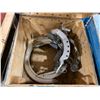 Image 2 : COMMERCIAL 9" PIPE BEVELING UNIT IN BLUE WOODEN BOX