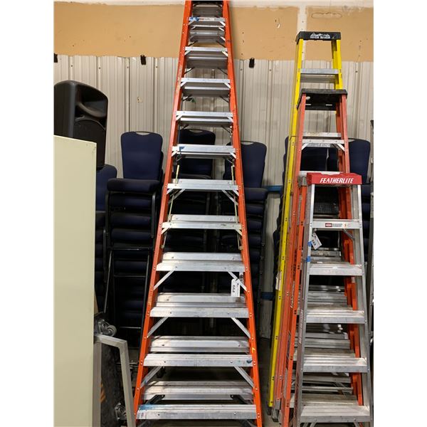 WARNER 12' ORANGE CARBON FIBER STEP LADDER