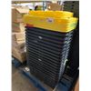 Image 2 : PALLET OF ASSORTED PLASTIC STORAGE BINS WITH FEW LIDS