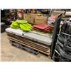Image 2 : PALLET OF ASSORTED 8 FOLDABLE TABLES, APPROX 11 PCS OF GREEN/RED FOLDING STOOLS/CHAIRS