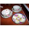 Image 1 : CUPS AND SAUCERS