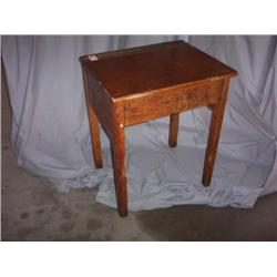 CHILDS DESK