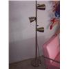 Image 1 : FLOOR LAMP