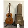 Image 1 : Cordoba Iberia Series Cadete 6 nylon string acoustic guitar w/ case/ capo/ wall mount hanger (FLOOR