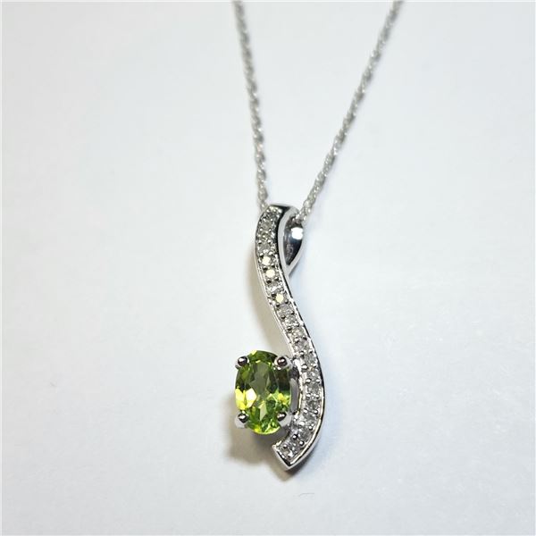 $2500 14K Gold Peridot(0.5ct) Diamond(0.2ct) Necklace