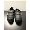 Image 2 : Pair of new The North Face Men's Thermoball Traction Mule V black shoes - size US 8