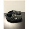 Image 3 : Pair of new The North Face Men's Thermoball Traction Mule V black shoes - size US 8