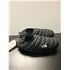 Image 3 : Pair of new The North Face Men's Thermoball Traction Mule V black shoes - size US 10