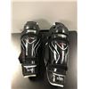 Image 1 : Pair of Bauer X800 Lite 15" shin pads