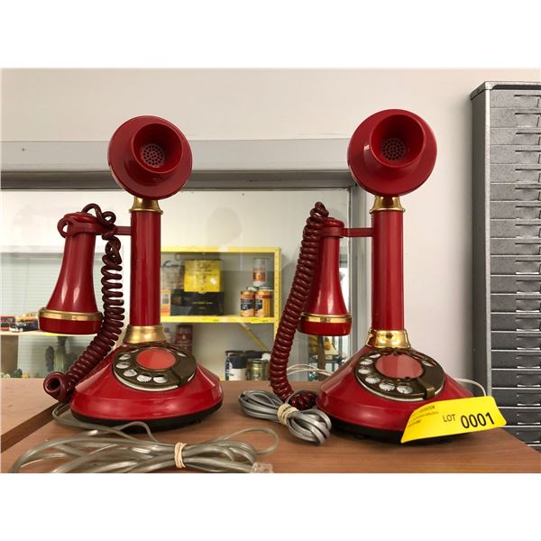 2 Red candle stick retro  Telephones