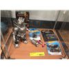 Image 2 : Godzilla Figure with New Hot Wheels die-cast toy cars