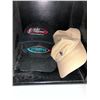 Image 1 : Lot of Ralph Lauren, Vancouver Grizzlies and Planet Hollywood