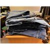 Image 2 : 9 Pairs of Levi’s, Wrangler & Carhartt Jeans