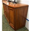 Image 2 : Kroehler Canada solid wood side cabinet - approx. 56 1/2in wide  x 19 1/2in depth x 30 1/2in height