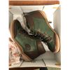 Image 1 : Pair of new Safe Step D. Olive-Brown Anatomic shoes - size 38 (new in box)