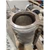 Image 2 : FLANGE OR MANIFOLD 8 1/2'' X 14 ''