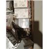 Image 8 : BOX OF MISC ELECTRICAL SUPPLIES