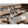 Image 2 : THREE SWAGELOK CF3H VALVES, PLUS SIX ASSORTED VALVES
