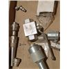 Image 4 : BOX WITH 3/4'' UNION 3,000 FNPT, 5075 PSI SHUT OFF VALVE AND MIC