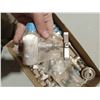 Image 3 : BOX OF SWAGELOCK VALVES AND PARTS
