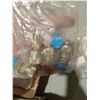 Image 4 : BOX OF SWAGELOCK PARTS