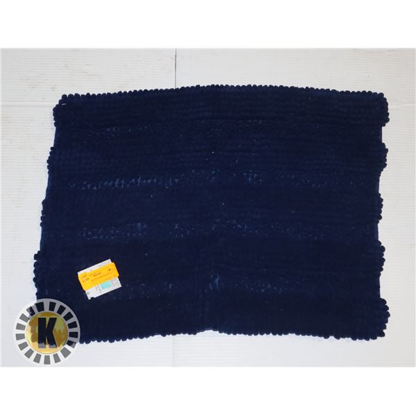 BLUE HOME BEYOND CHENILLE BATH MAT