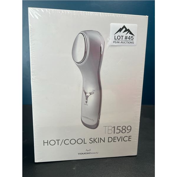 Lot of 1 TouchBeauty TB1589 Hot/Cool Skincare Face Lifting/Skin Tightening Massaging Device