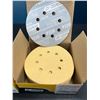 Image 2 : Lot of 2 Boxes of Abrasive Sanding Discs - 50 PCS per box