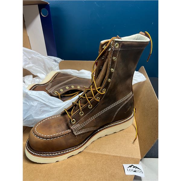 Lot of 1 Thorogood Safety/Leather Boots - Size 9.5