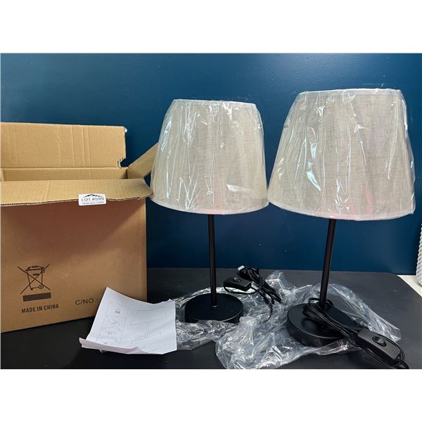 Lot of 2 Table Lamps
