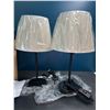 Image 2 : Lot of 2 Table Lamps