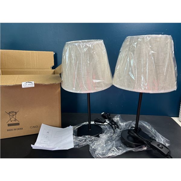 Lot of 2 Table Lamps