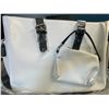 Image 2 : Lot of 1 Large Handbag/Tote - White
