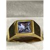 Image 2 : Gold Coloured Men's Ring w/ Nicely Cut Stone