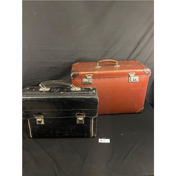 2 Vintage Cases.