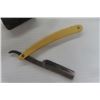 Image 2 : Bouey Brothers Co. Winnipeg Maltese Straight Razor with Box