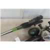 Image 3 : 3 Fishing Rods with Reels, 3 Rods - NO Reels, Tackle Box