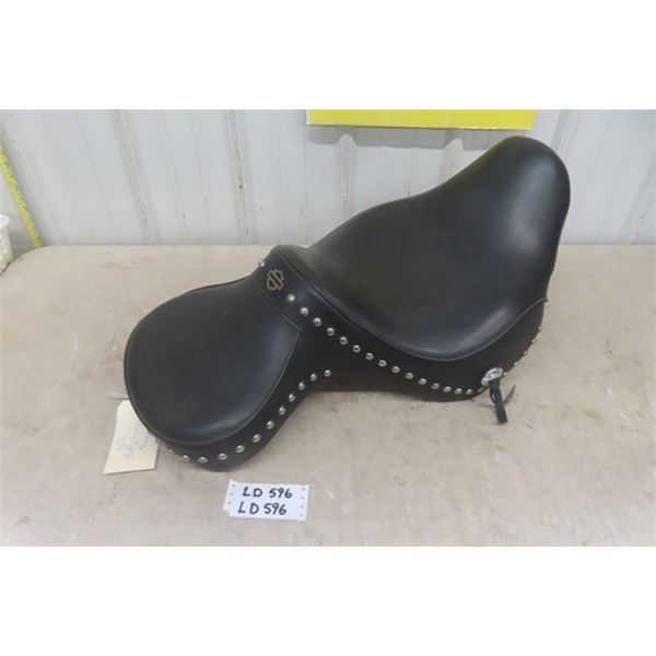 Harley Davidson 2007? Heritage Leather Seat 28  Long