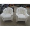 Image 1 : 2 Matching Living Room Chairs