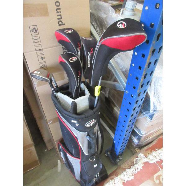 Set of Left Handed Golf Clubs in Bag