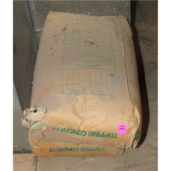 TWO 55LB BAGS OF TOPPING CONCRETE MIX